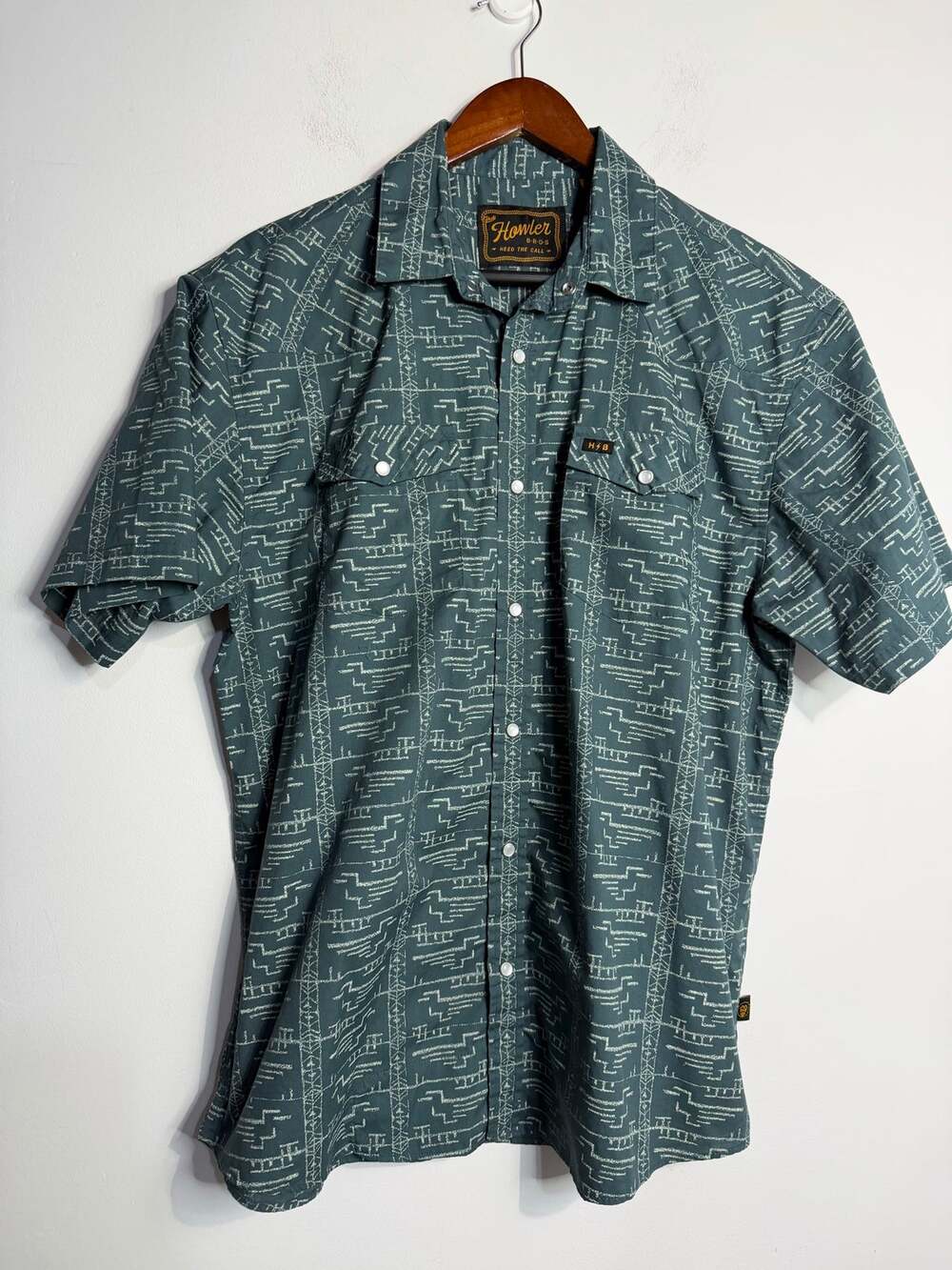 Howler Brothers H Bar B Short Sleeve Snapshirt, a short-sleeve Western-style